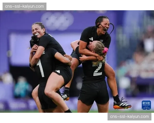 新西兰双胞胎姐妹携手获得BMX竞速项目奥运资格