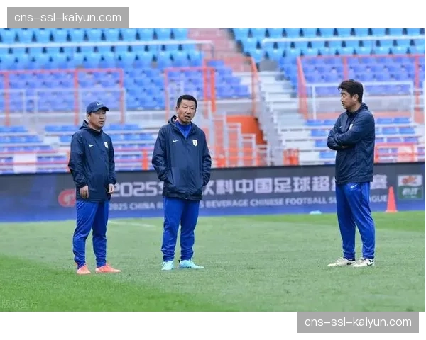 通讯:揭秘山东泰山赛后在更衣室进行的即时视频战术总结会 通讯:揭秘山东泰山赛后在更衣室进行的即时视频战术总结会